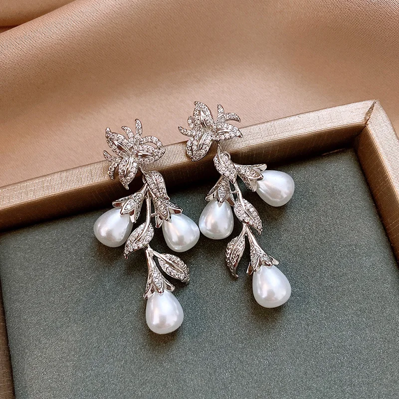 Flowers and Leaves Zircon Pearl Tassel Earrings for Women