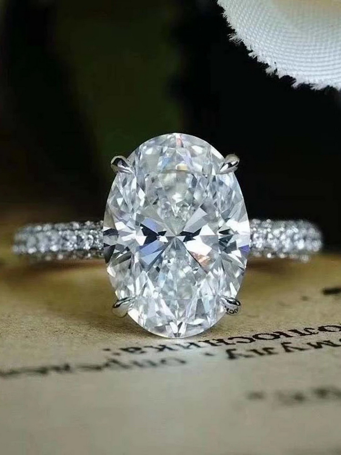 925 Sterling Silver Oval Diamond Ring