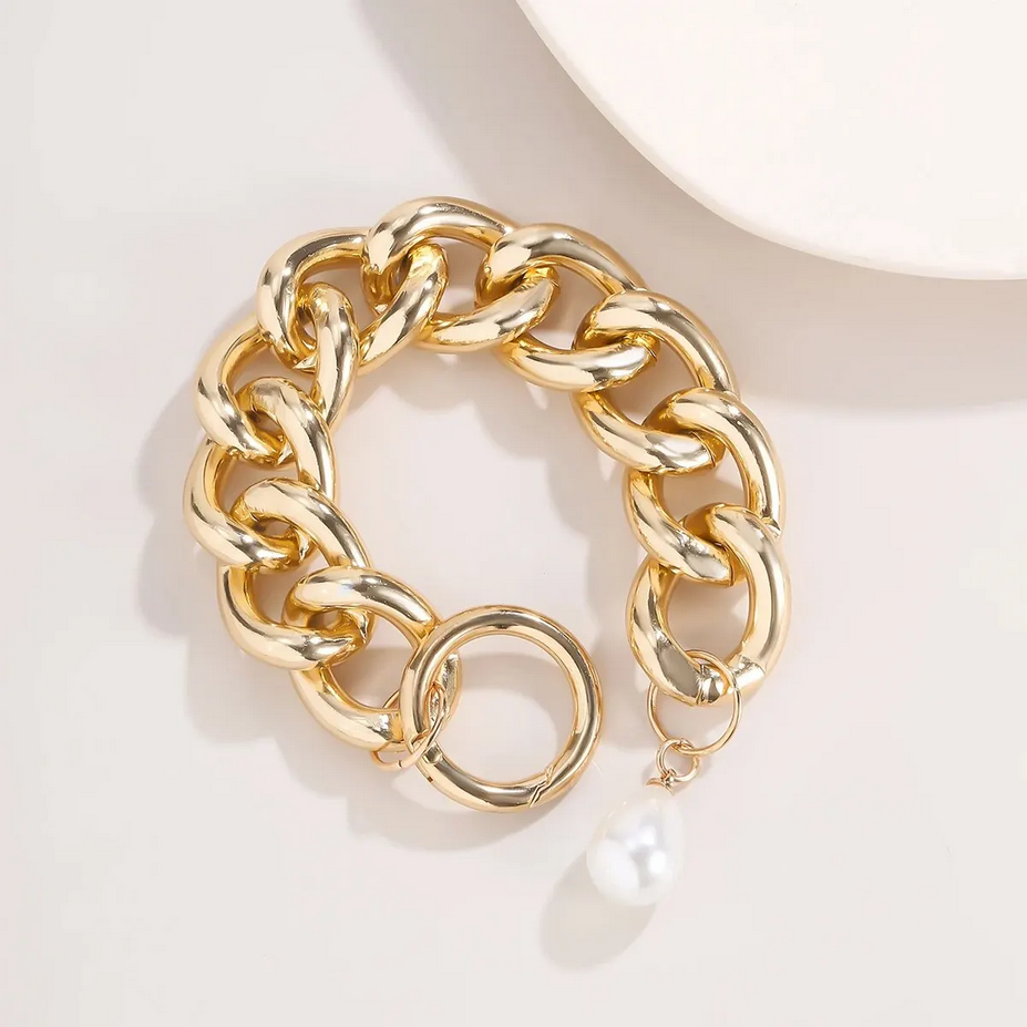 Gold Chain Bracelet with Pearl Pendant