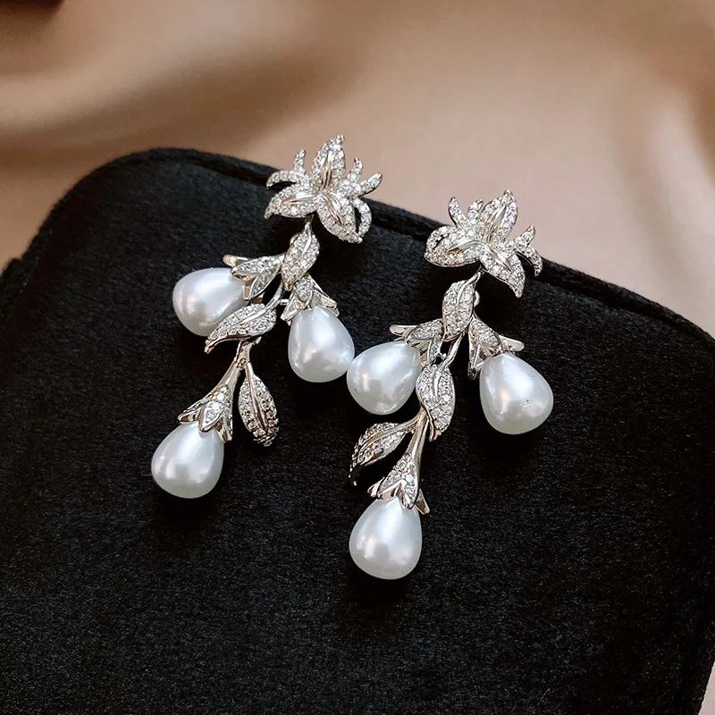 Flowers and Leaves Zircon Pearl Tassel Earrings for Women