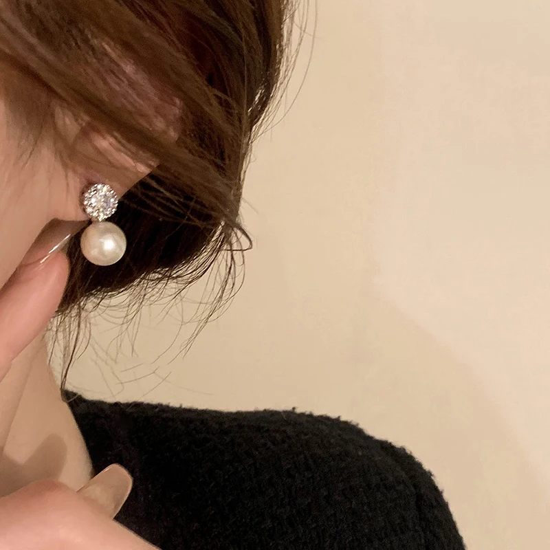 French Romantic Inlaid Zircon Round Pearl Earrings