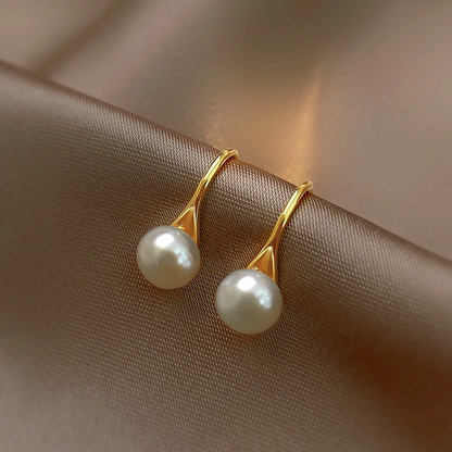 Natural Freshwater Pearl 14K Gold Filled Ladies Stud Earrings
