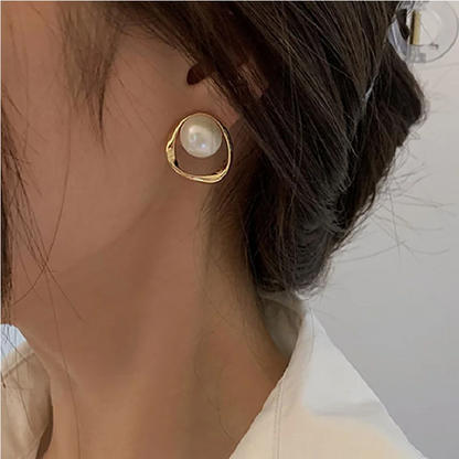 Elegant Gold Round Pearl Stud Earrings for Women