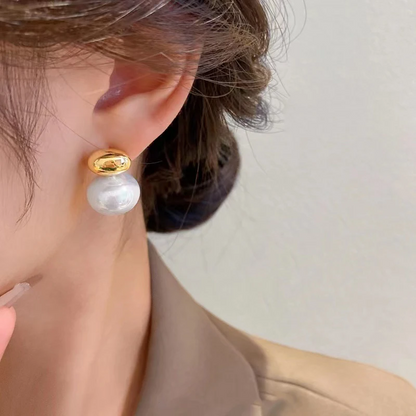 French Elegant Gold Pearls Stud Earrings