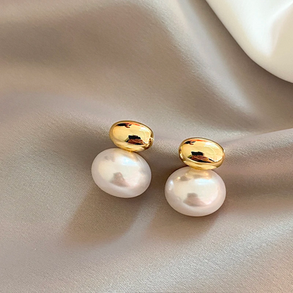French Elegant Gold Pearls Stud Earrings