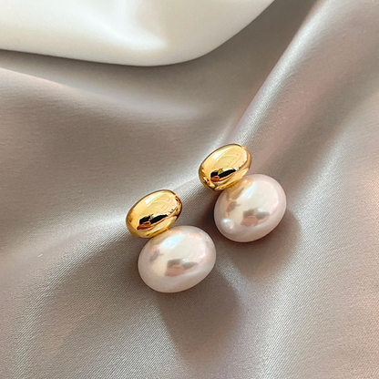 French Elegant Gold Pearls Stud Earrings