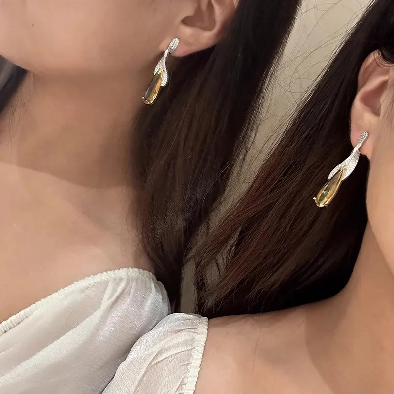 Luxury Zircon Leaf Drop Earrings