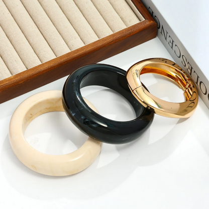 Elegant Vintage Irregular Resin Cuff Bracelet