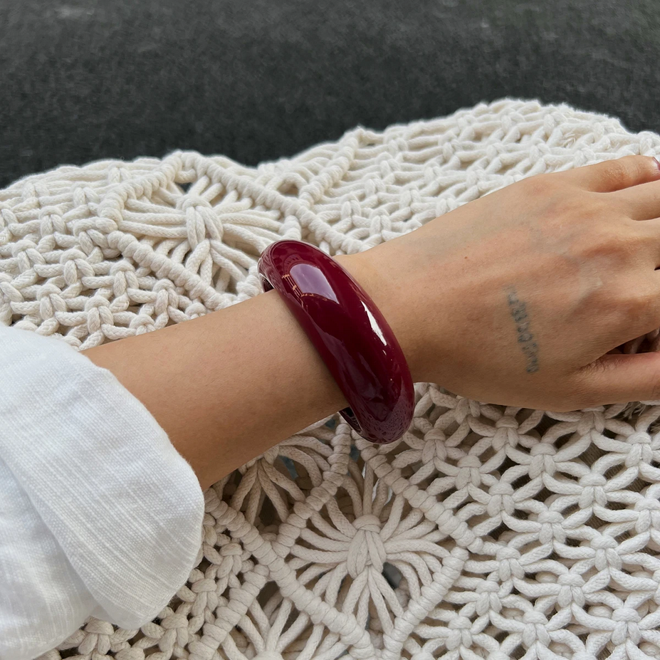 Red Vintage Bohemian Resin Bangle Bracelet