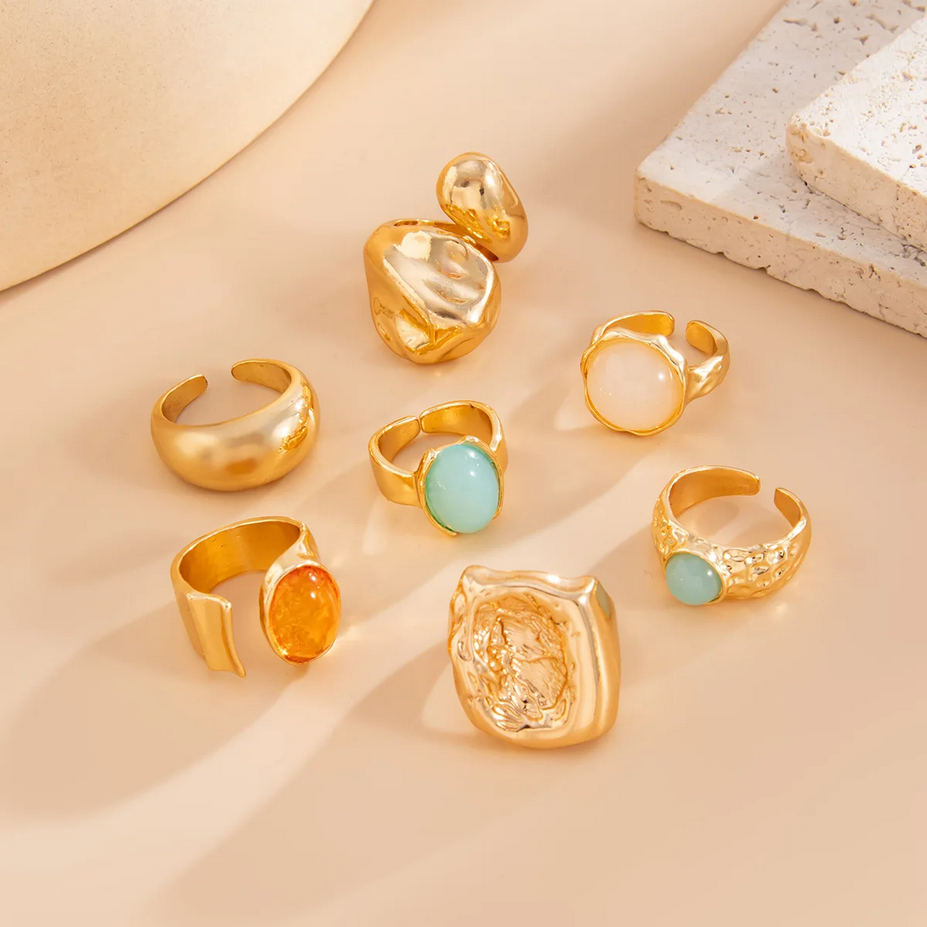 7 Pieces Set Vintage Gold Inlay Rhinestone Rings for Women