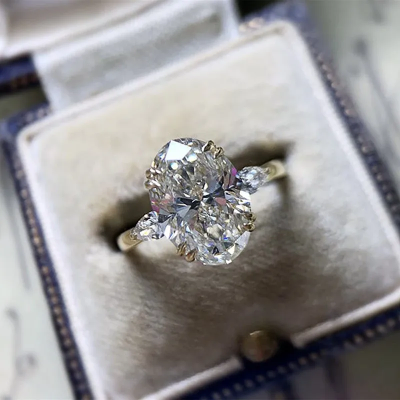 Timeless Elegant 925 Sterling Silver Cubic Zirconia Ring