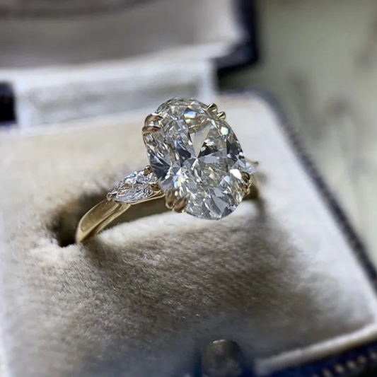 Timeless Elegant 925 Sterling Silver Cubic Zirconia Ring