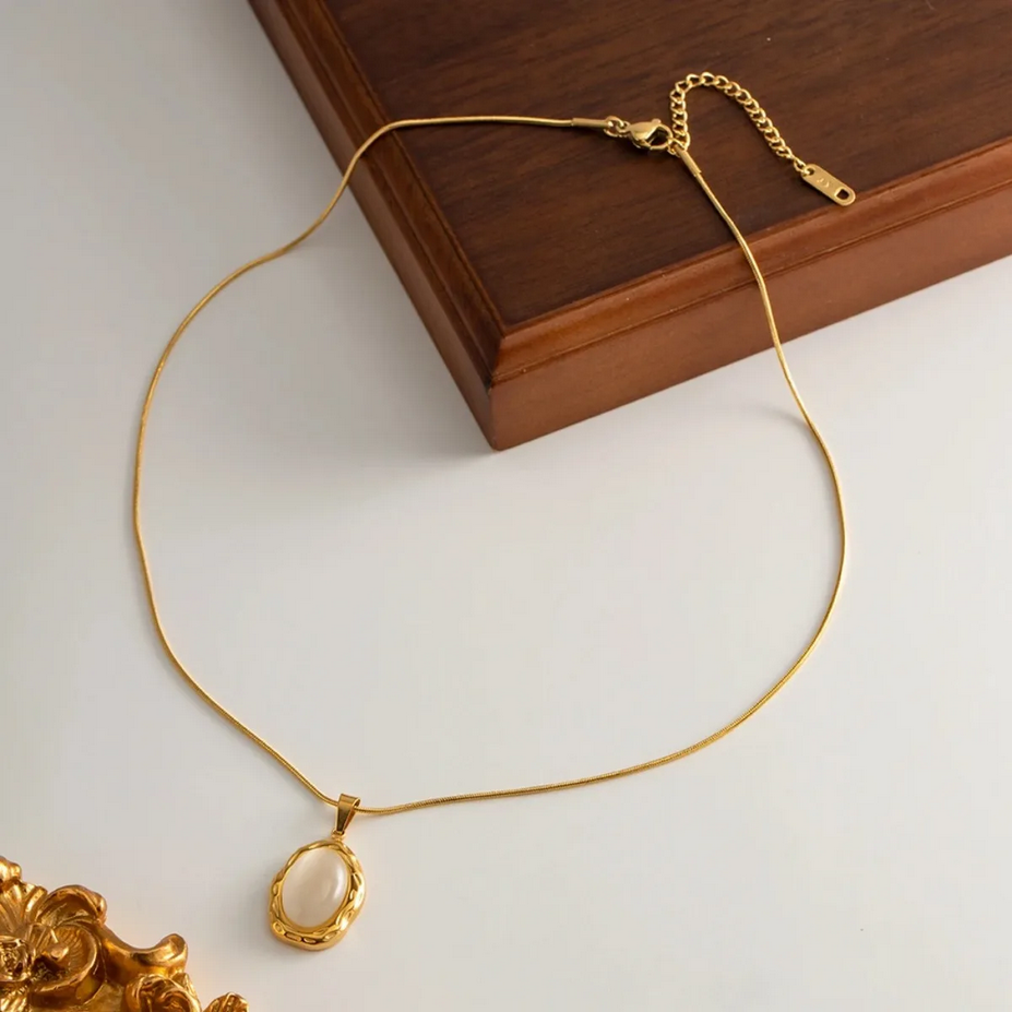 18K Gold Plated Oval White Cat Eye Opal Pendant Necklace