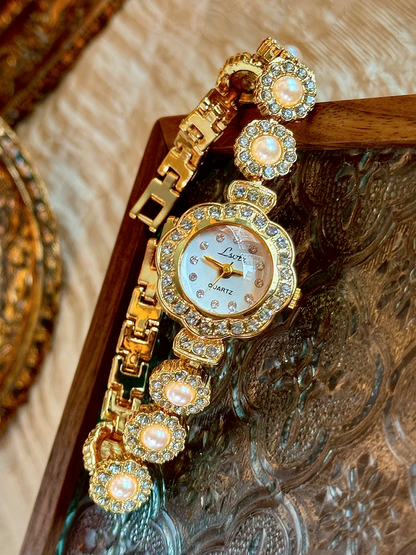 French Elegant Women’s Watch Pearl Strap with Rhinestone Inlay