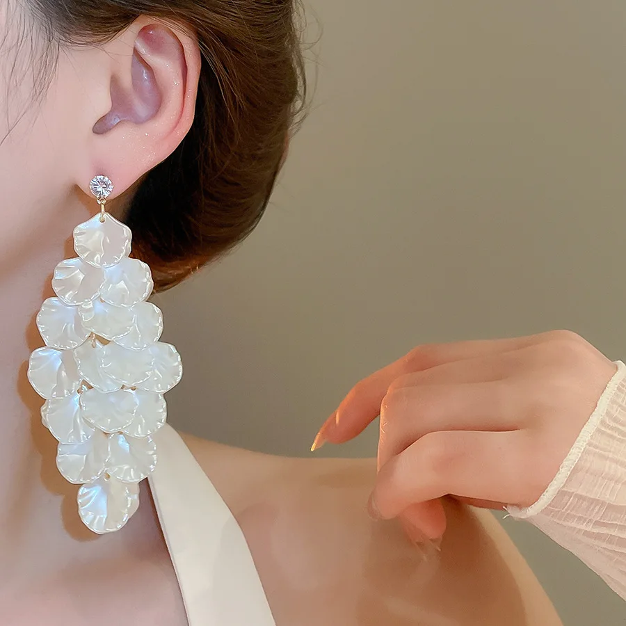 Elegant Zircon Leaf Tassel Earrings for Women