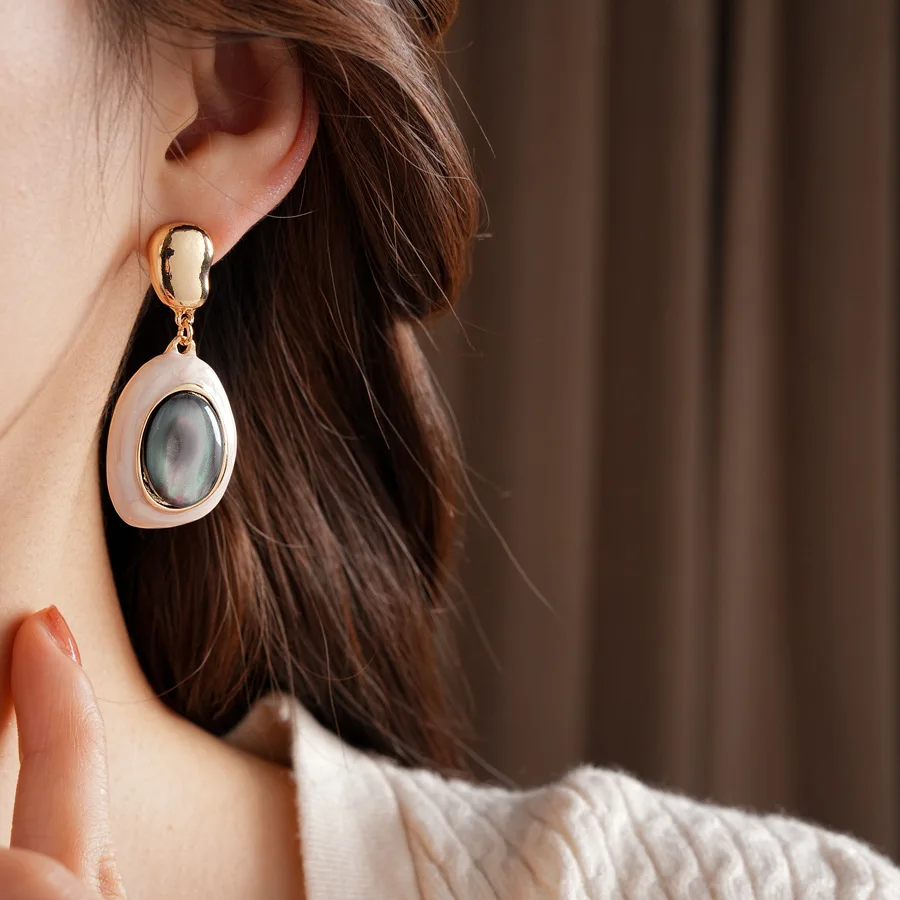 Stylish Aurora Resin Drop Earrings