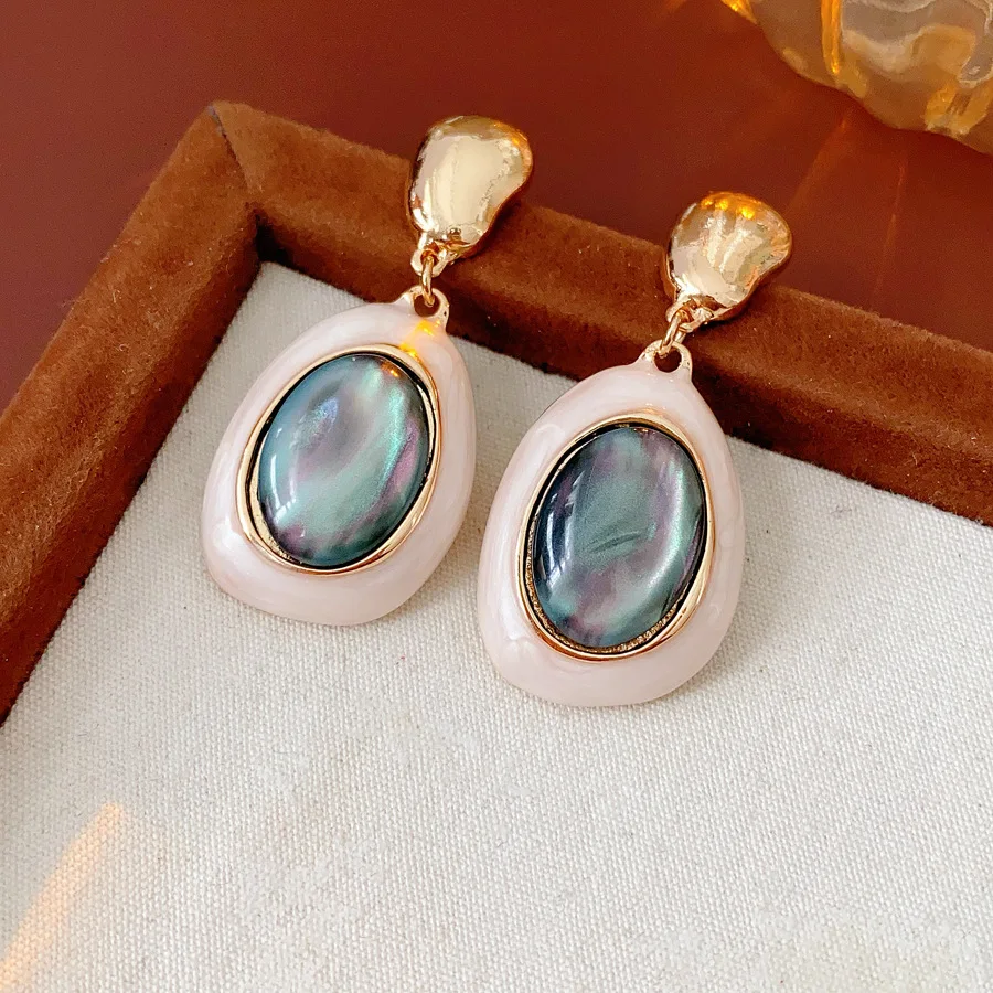 Stylish Aurora Resin Drop Earrings