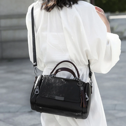 Tassel Decor Women’s Large Capacity Shoulder & Crossbody Bag