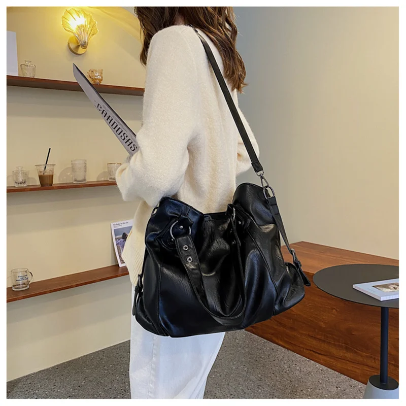 Women’s Leather Crossbody Tote Bag