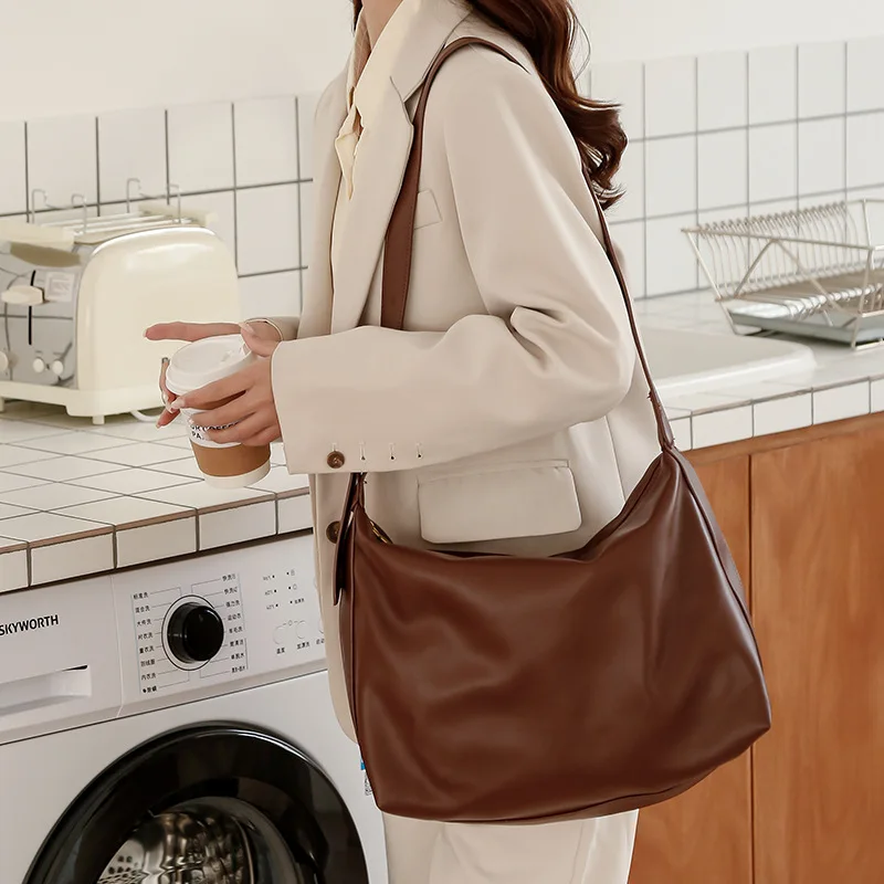 Women’s Leather Boston Shoulder Bag Fashion Casual Tote