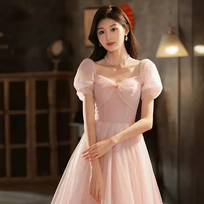 Luxurious Pink Evening Dress Elegant Women’s Formal Gown