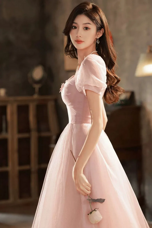 Luxurious Pink Evening Dress Elegant Women’s Formal Gown