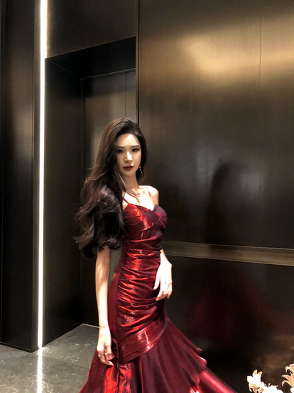 Elegant Ruffle Gown  Sexy Sleeveless Spaghetti Strap Prom & Party Dress