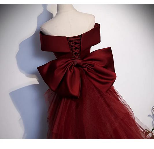 Off-Shoulder Wine Red Mermaid Luxury Evening Gown with Bow Detail
