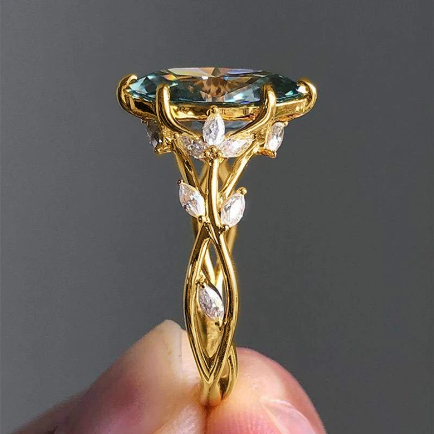 Chic Gold Marquise Cut Zirconia Ring