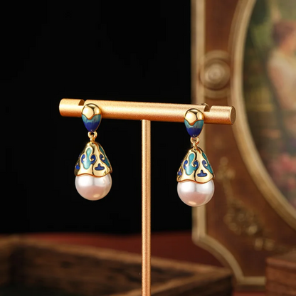 Beautiful Simulated Pearl Drop Earrings