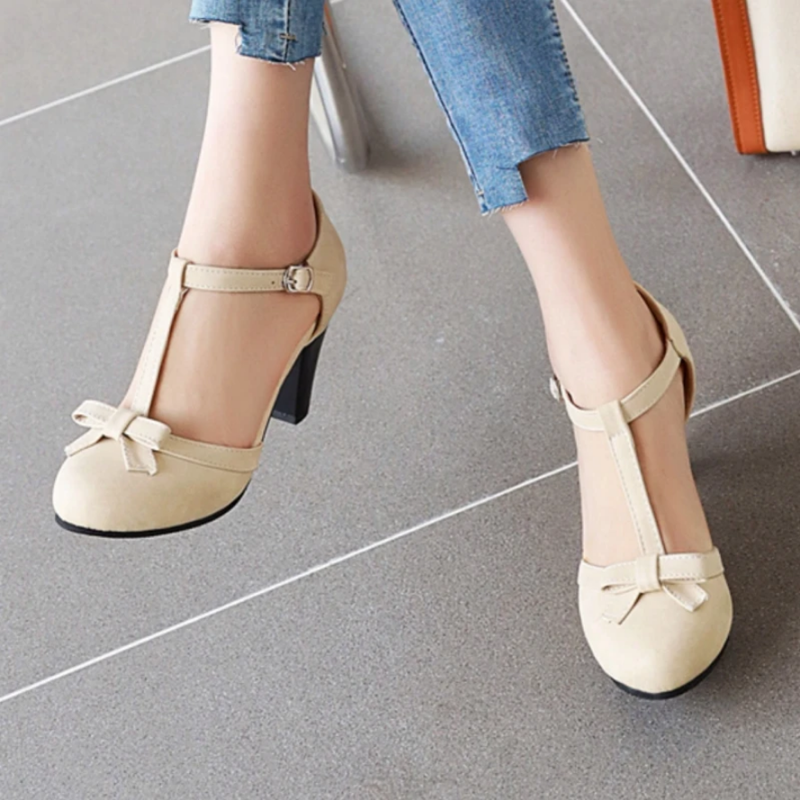 Women’s Summer Fashion Strap Pumps