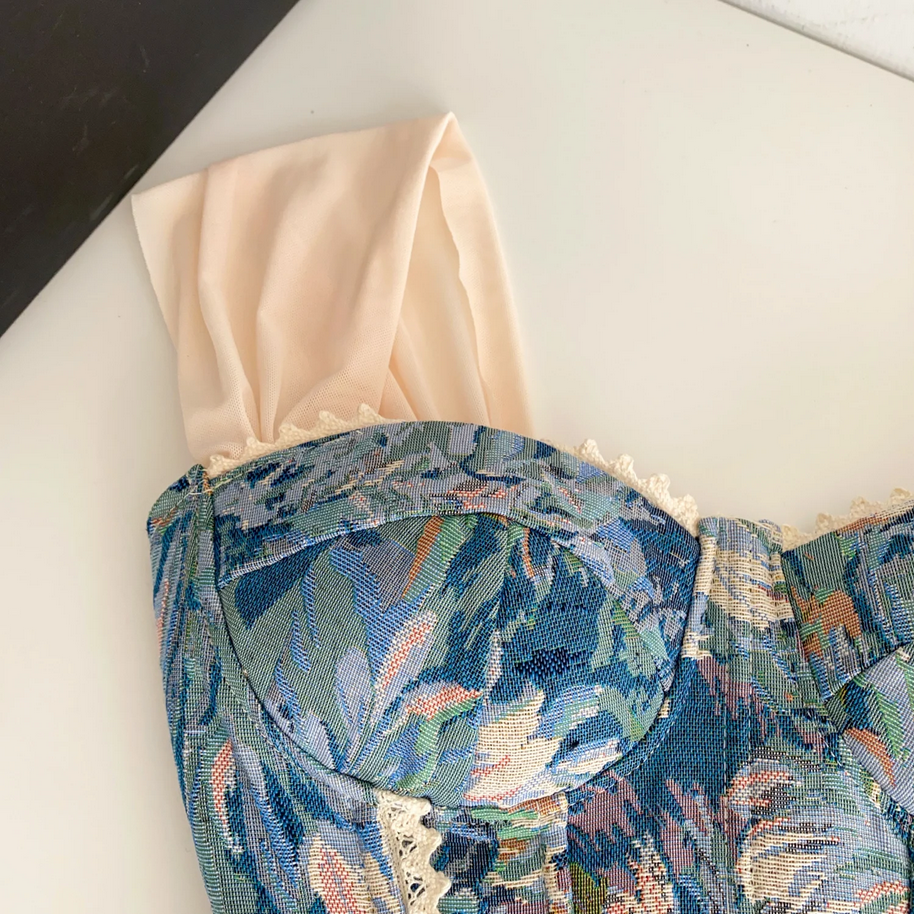 Retro Print Evening Camisole - Lace Spliced Slim Strap Top for Women