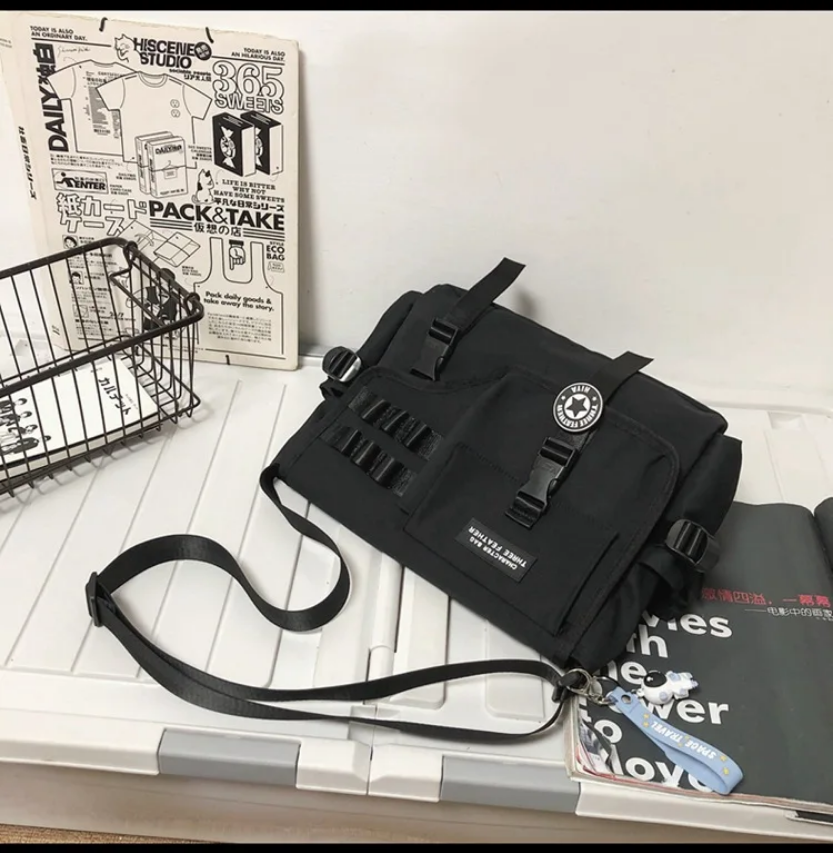 Unisex Canvas Crossbody Bags Casual Messenger Bag for Men & Women