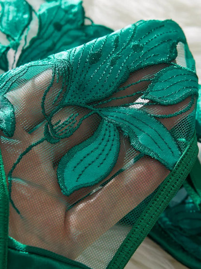 Sexy Lingerie Lace Bra and Panty Set