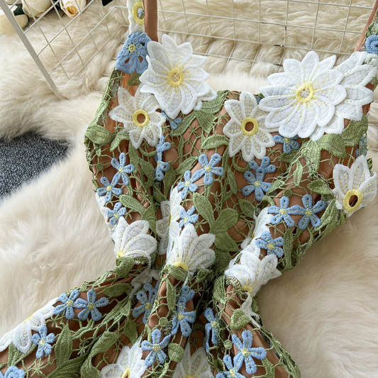 Elegant Daisy 3D Floral Lace Long Dress