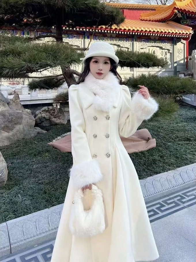 Luxurious White Fur-Trimmed Princess Coat