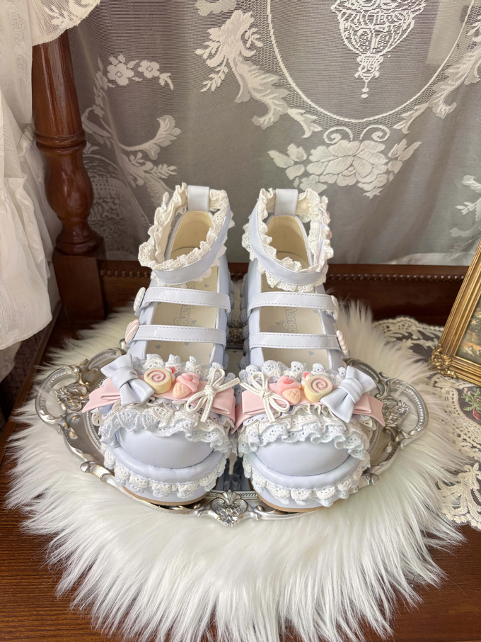 Dreamy Sweet Lolita Platform Shoes with Rose & Lace Details