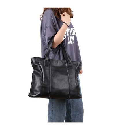 Women’s Casual Leather Shoulder Bag  Classic Luxury Handbag