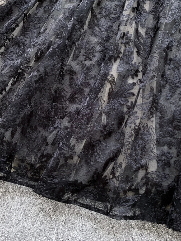 Elegant Embroidery Lace Strap Party Dress